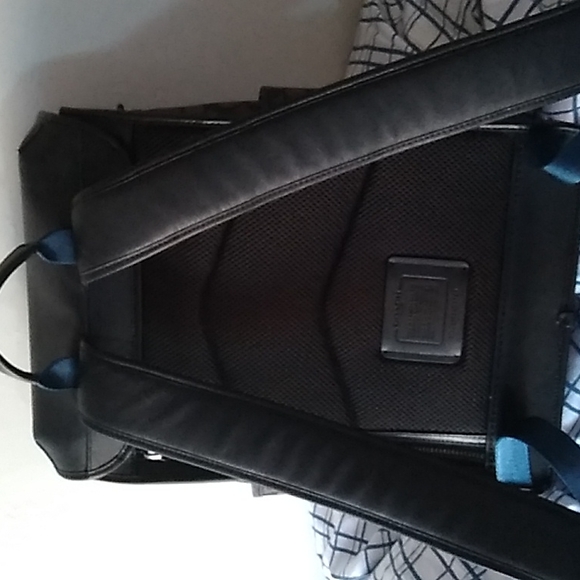 Coach backpack - Picture 2 of 2